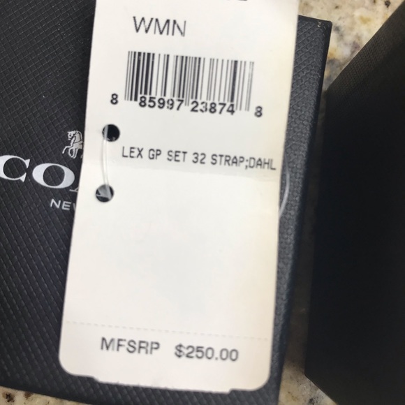 Coach watch - Picture 2 of 2